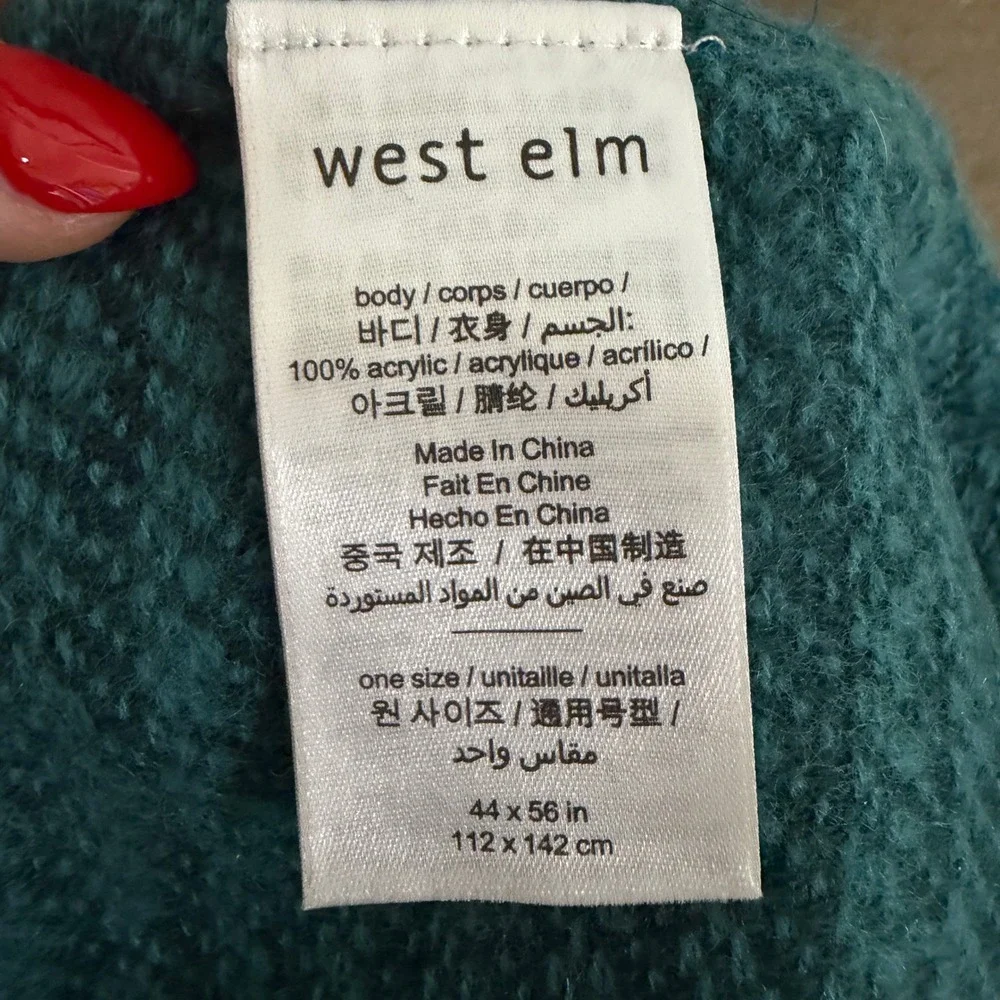 West Elm 44x56 Throw Blanket Tassel Fringe Textured Knit Acrylic Teal Blue 2017